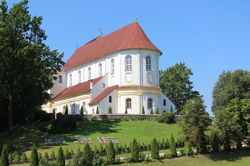 Karsta kriteņu zeme